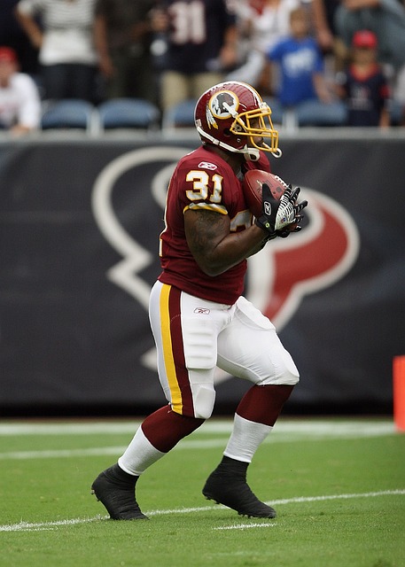 德国队主帅变相帮助巴萨？要求特尔施特根必须离队寻求出场时间，否则世界杯不带他