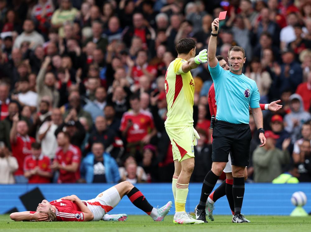 赫内斯：我希望穆勒未来回拜仁担任高管，他既聪明又受欢迎