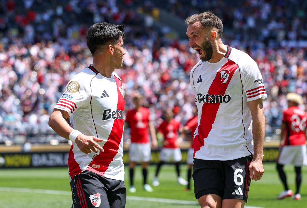 今晚20点15，海港vs柔佛，三大王牌或缺席，输球出局