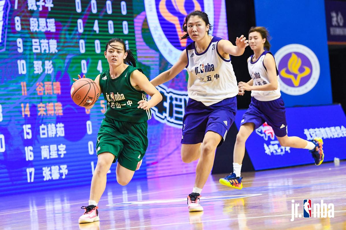 中新网：2025“喀什杯”16队参与角逐，赛事总奖金226万元