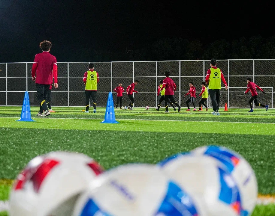 凯拉特后卫：踢国米很艰难，但他们的前锋也像我一样是普通人