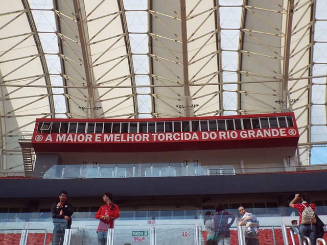 关键时刻屡 关键时刻屡